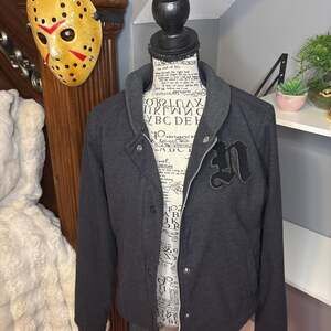 Nike Air Varsity Bomber Jacket in Black M